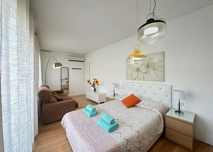 Borrells לינה וארוחת בוקר 3*